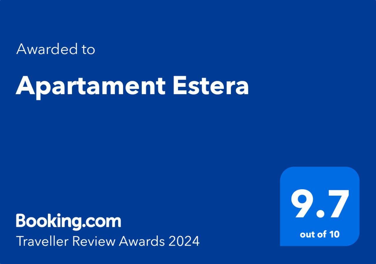Appartement Apartament Estera à Oradea Extérieur photo